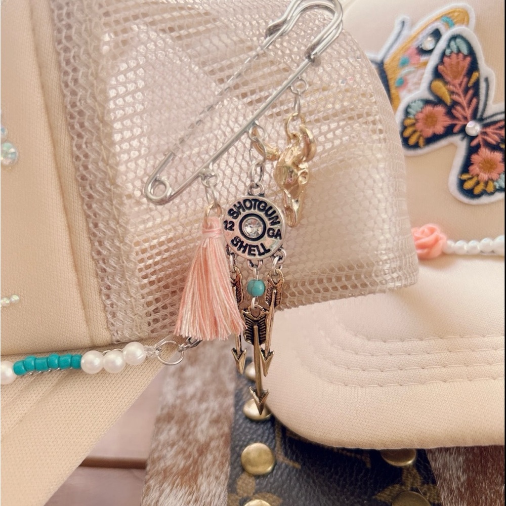 Dyna hat pin! New from our Boutique!!